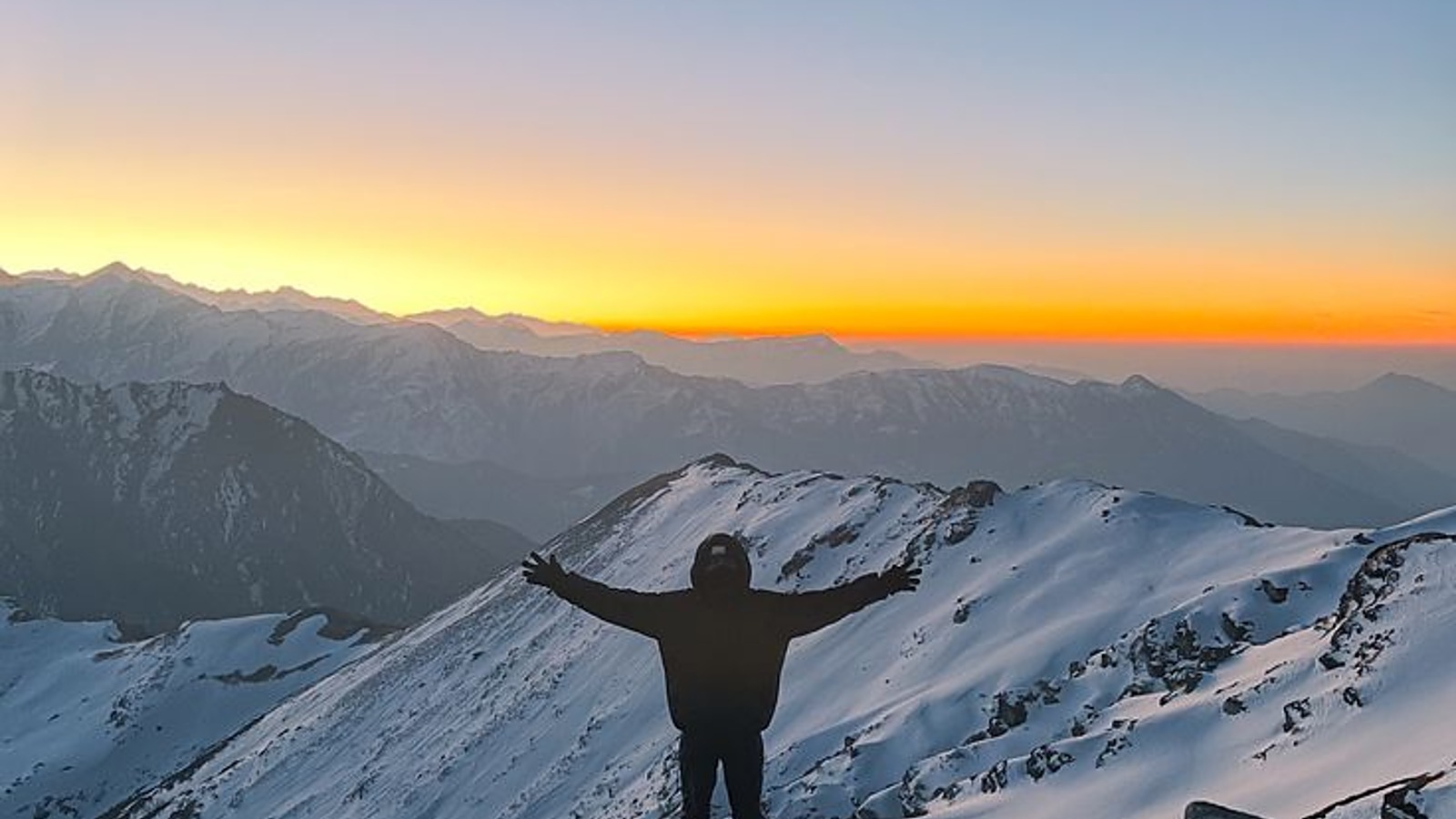 Kedarkantha Trek summit sunrise
